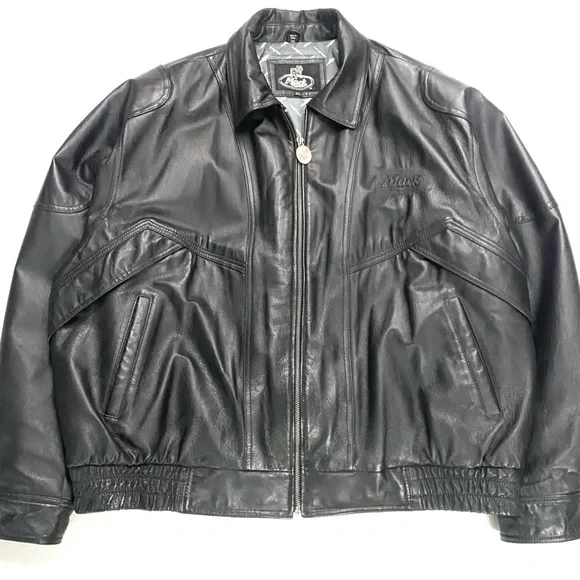 Vintage Mack Truck Men’s Black Quilted Embossed Leather Bomber Jacket Size XXL - Picture 5 of 13